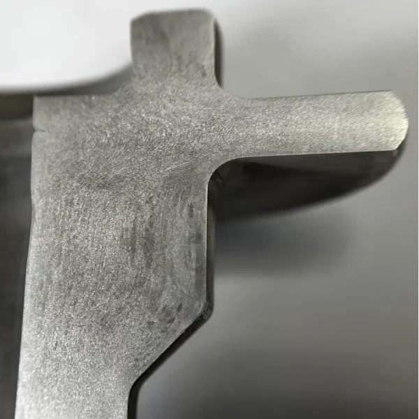 Cross-sectional texture of cold-headed parts